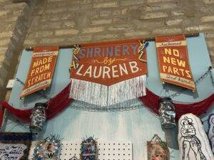 ’Tis the Season to Shop Local